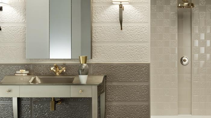 πλακάκια μπάνιου chic πολυτελείς ιδέες μπάνιου χρυσά στοιχεία