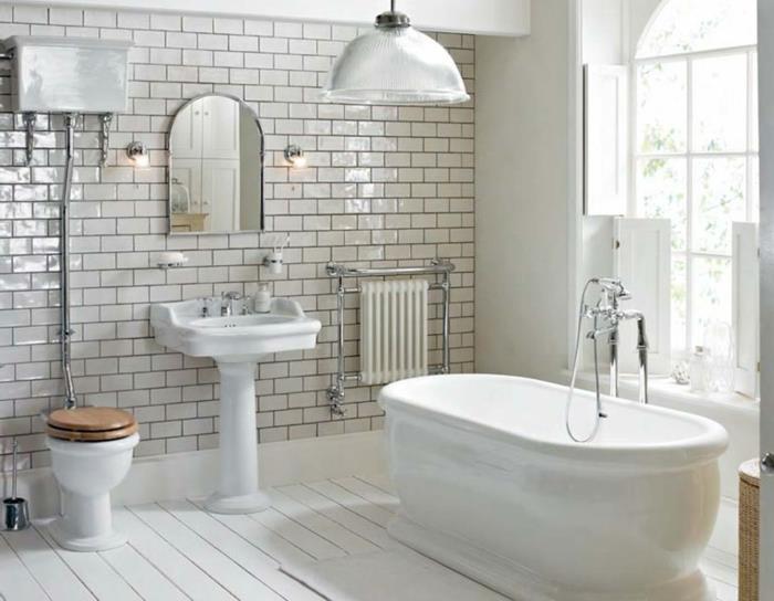 ιδέες μπάνιου μικρά δωμάτια μπανιέρα λαμπερά πλακάκια τοίχου καθρέφτης μπάνιου