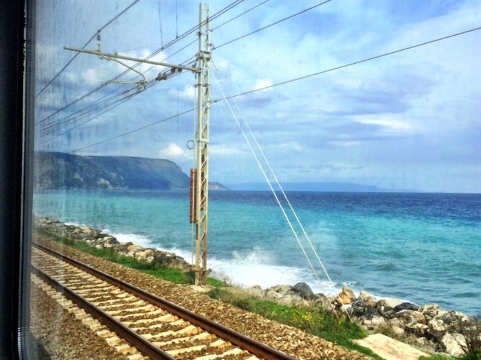 σιδηροδρομικά ταξίδια στην Ευρώπη διακοπές με όμορφη θέα