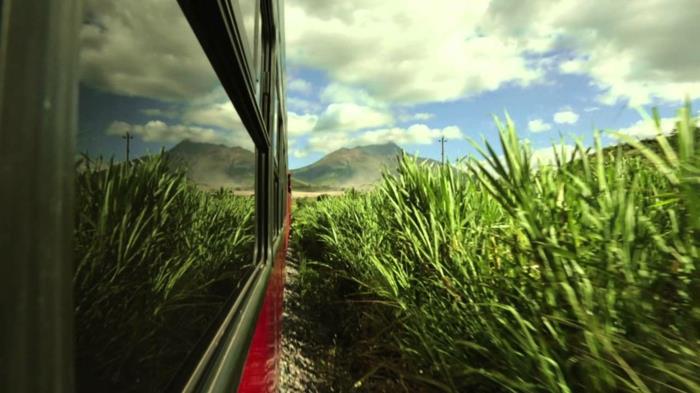 ταξίδι τρένου taj mahal ταξιδιωτικοί προορισμοί σιδηρόδρομοι Σιγκαπούρη Ταϊλάνδη κοντά στη φύση