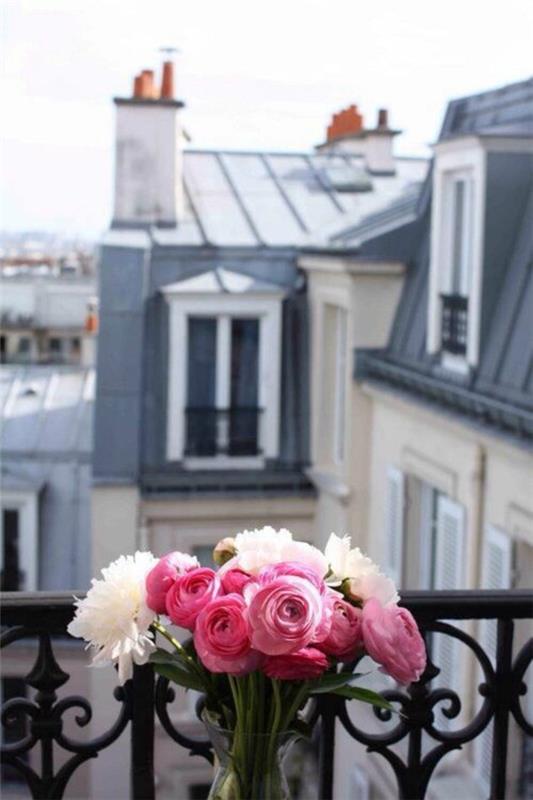 μπαλκόνι φύτευση τριαντάφυλλα λουλουδιών
