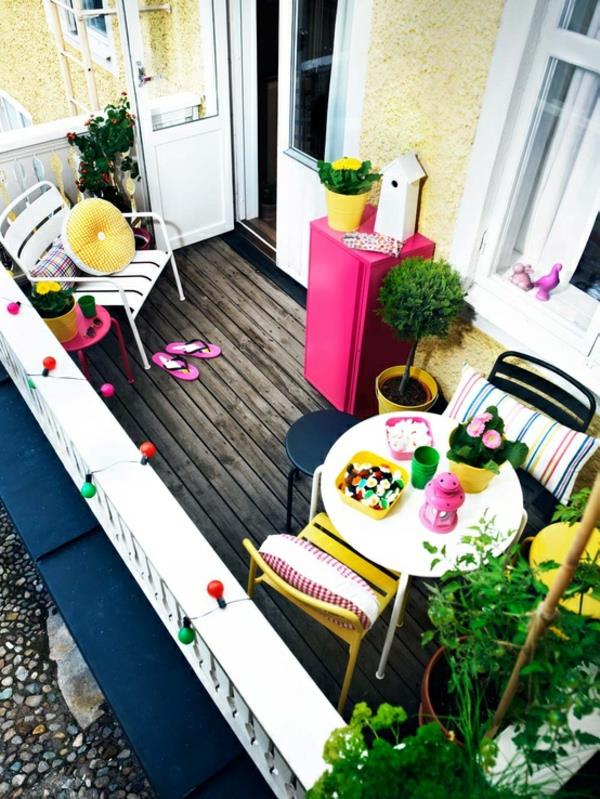 μπαλκόνι ξύλινο πάτωμα χρώματα πολύχρωμες πλούσιες ιδέες σχέδιο ευχάριστο