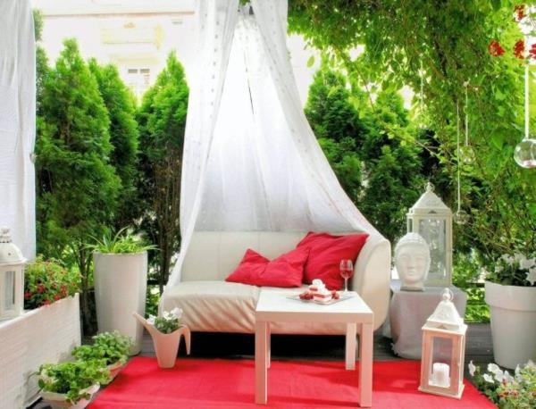 ιδέες μπαλκόνι γλυπτό καναπέ ουρανό γλυπτό έπιπλα κόκκινο χαλί