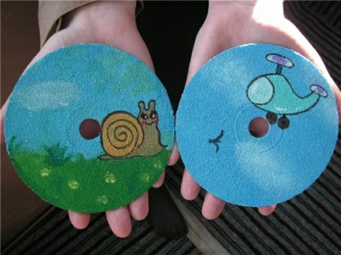 Χειροτεχνία με παιδιά ιδέες χειροτεχνίας diy ιδέες παιδικά παιχνίδια κουμπί νερού κουτί αναπλήρωσης dvd cd paint