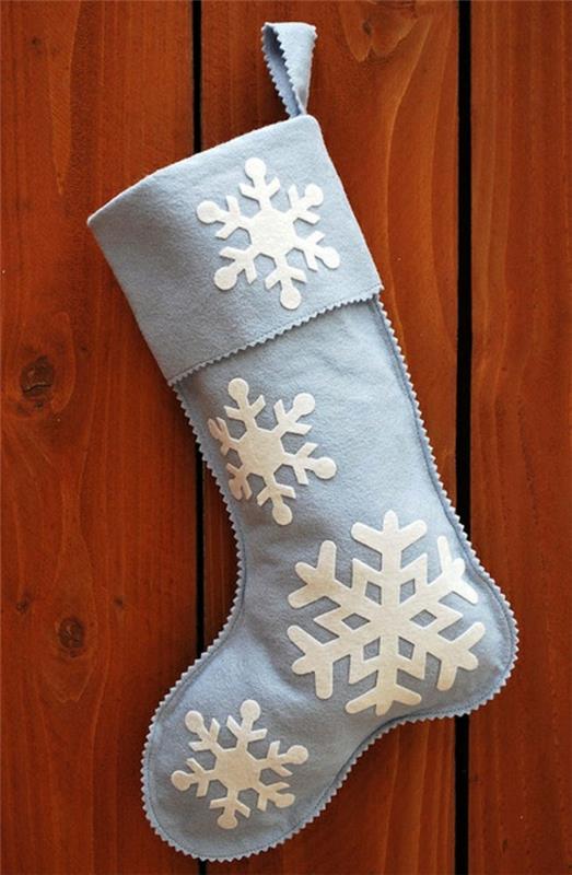 ιδέες χειροτεχνίας για χριστουγεννιάτικες μπότες nicholas που ράβουν νιφάδες χιονιού από τσόχα