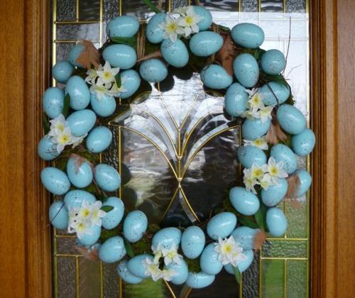 φτιάξτε υπέροχες μπλε διακοσμήσεις πόρτας στεφάνι Πάσχα