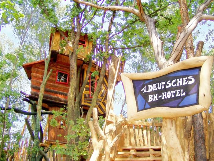 δεντρόσπιτο δεντρόσπιτα Neißeaue Zentendorf spreewald hotel Kulturinsel Einsiedel Neißeaue