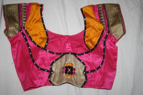 Festival Sezonu İçin Pembe Patchwork Bluz