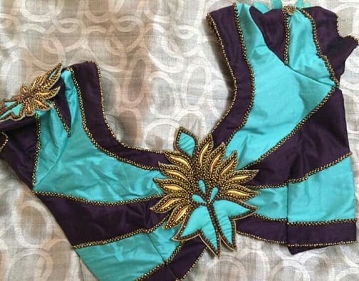 Çiçek Motifli Çift Ton Patchwork Bluz
