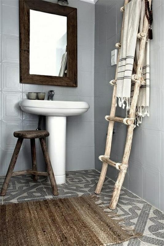 κρεβατοκάμαρα ξύλινα έπιπλα πετσέτα σκάλα έπιπλα μπάνιου ρουστίκ ξύλο μπαστούνι