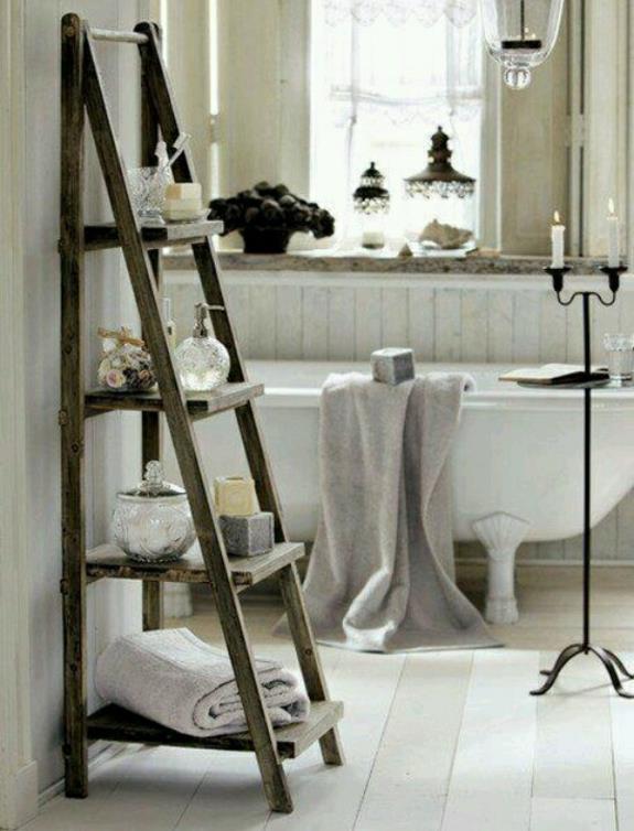 έπιπλα κρεβατιού ξύλινη πετσέτα σκάλα ρουστίκ μπάνιο επιπλωμένη μπανιέρα