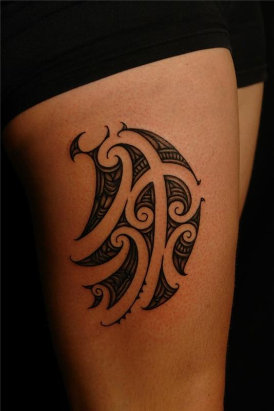 τατουάζ ποδιών maori μοτίβα γυναίκες τατουάζ