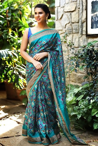 Džiutas Patola Sari