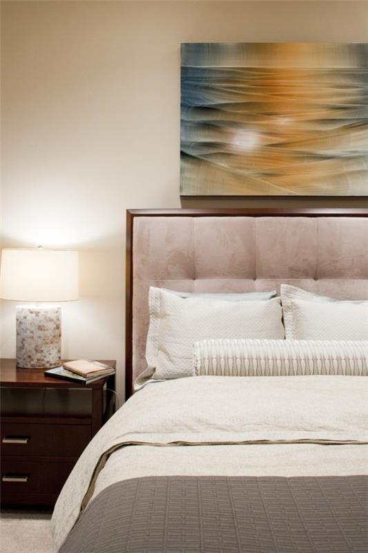 κρεβάτι κεφαλάρι κομψό ουδέτερο χρώμα τοιχογραφία