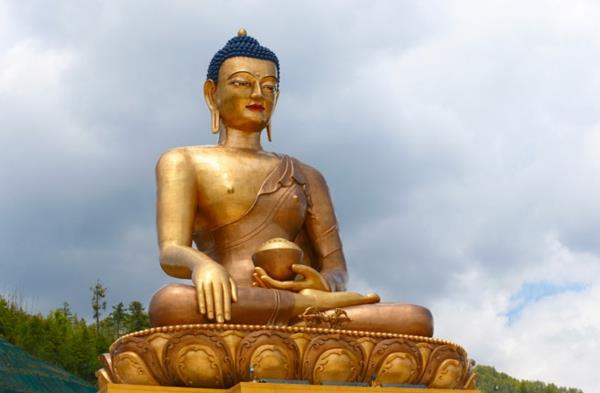 μπουτάν τυχερό άγαλμα του Βούδα thimphu