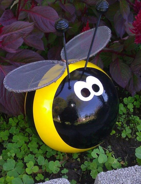 Μπιλ μπόουλινγκ μελισσών φτιάξτε τη δική σας διακόσμηση κήπου