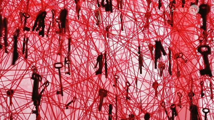 Διετές περίπτερο της Βενετίας Chiharu Shiota Japan