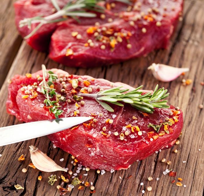 Προετοιμάστε νόστιμο, υγιεινό βιολογικό κρέας