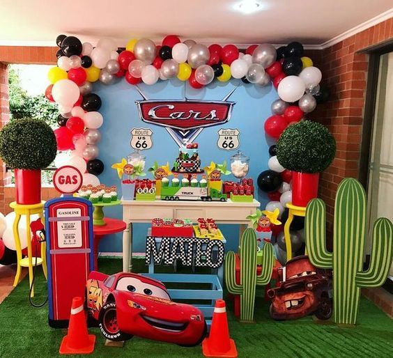 „Pixar Cars“ gimtadienio tema