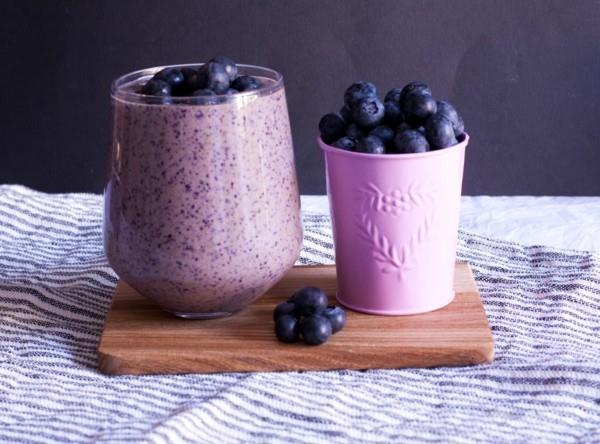 συνταγές smoothie με βατόμουρα και chia fatburner