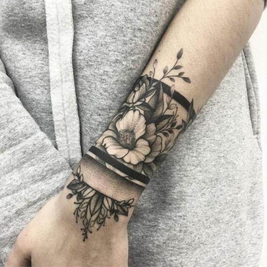 λουλούδια ιδέες καρπού τατουάζ