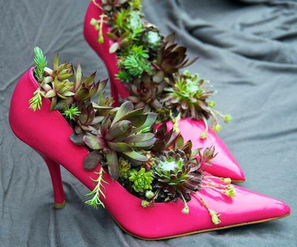 παρτέρι σε ροζ γυναικεία παπούτσια