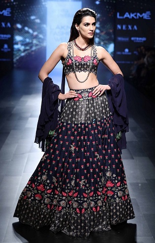 Kriti Sanon Lehenga mieste