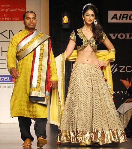 Lehenga'daki Ileana