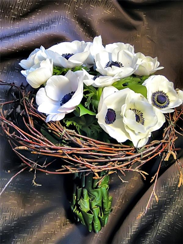 νυφική ​​ανθοδέσμη φύση γάμος οικολογικά λευκά λουλούδια κλαδιά ιτιάς