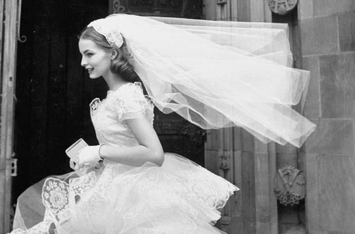 γαμήλια χτενίσματα με πέπλο vintage γαμήλιες ιδέες παλιά φωτογραφία