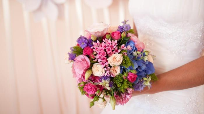 νυφική ​​ανθοδέσμη φρέσκα λουλούδια γαμήλια διακόσμηση τριαντάφυλλα