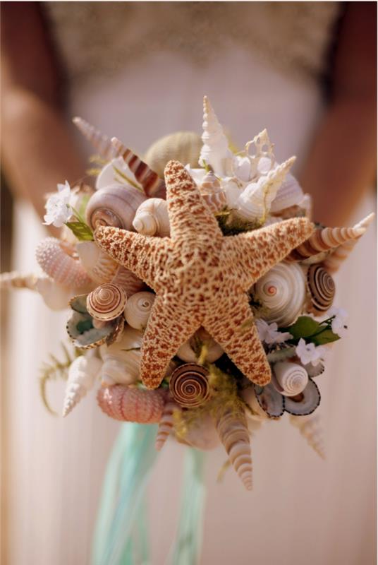 νυφική ​​ανθοδέσμη ωκεάνια παραλία γάμος αστερίας κοχύλι σαλιγκάρια νυφικό