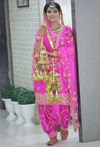 Sikh nuotakos Salwar Kameez