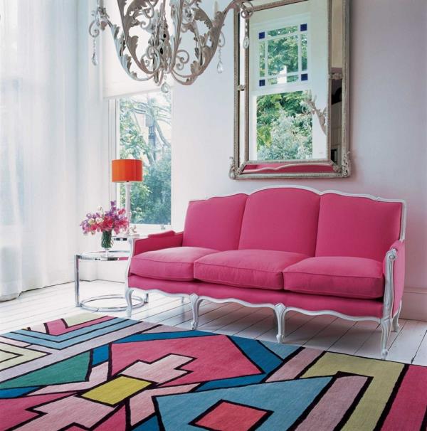 πολύχρωμα χαλιά καναπές ταπετσαρία ροζ