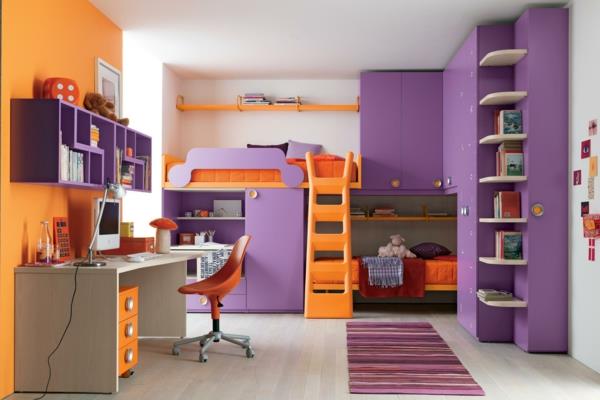 πολύχρωμο παιδικό δωμάτιο με πορτοκαλί τοίχο