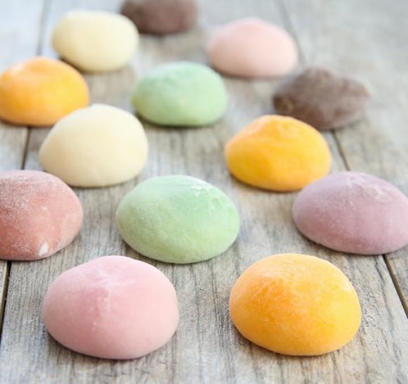 πολύχρωμη συνταγή παγωτού mochi
