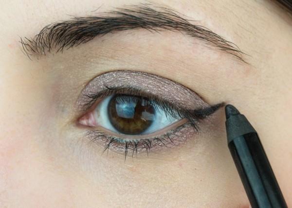 cat eye look βάλτε τα βλέφαρα σωστά