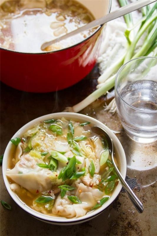 κινέζικη σούπα wonton χορτοφαγικά ζυμαρικά wonton