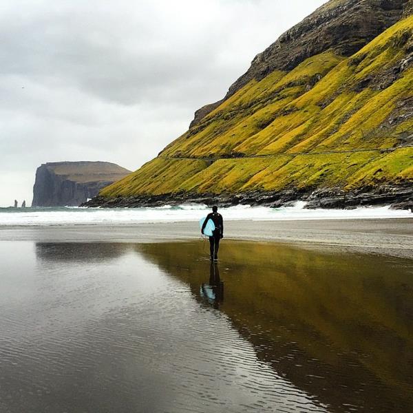 φωτογραφίες σέρφερ φωτογραφιών του chris burkard