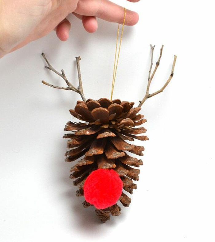 χριστουγεννιάτικο δέντρο διακοσμήσεις ιδέες ταράνδων ρούδολφ ιδέα μπερδεμένο με κώνους