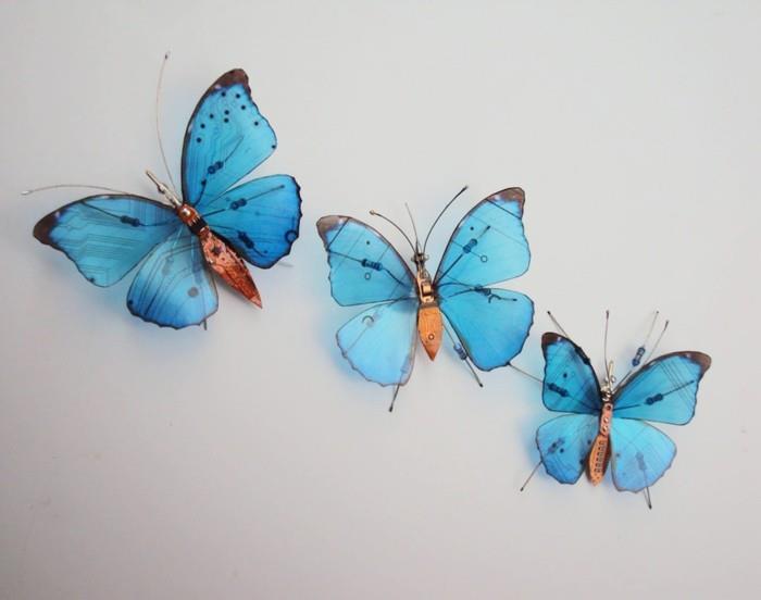 εξαρτήματα υπολογιστών που χρησιμοποιούσαν ιδέες για ανακύκλωση μπλε πεταλούδων εντόμων