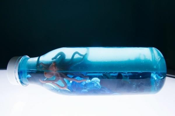 δροσερά παιδικά παιχνίδια αισθητήρια μπουκάλια τεχνολογίας υποβρύχιου κόσμου