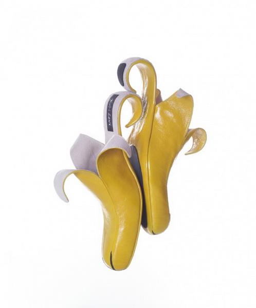 δροσερά εκκεντρικά γυναικεία παπούτσια τσίχλες φλούδες μπανάνας κίτρινες