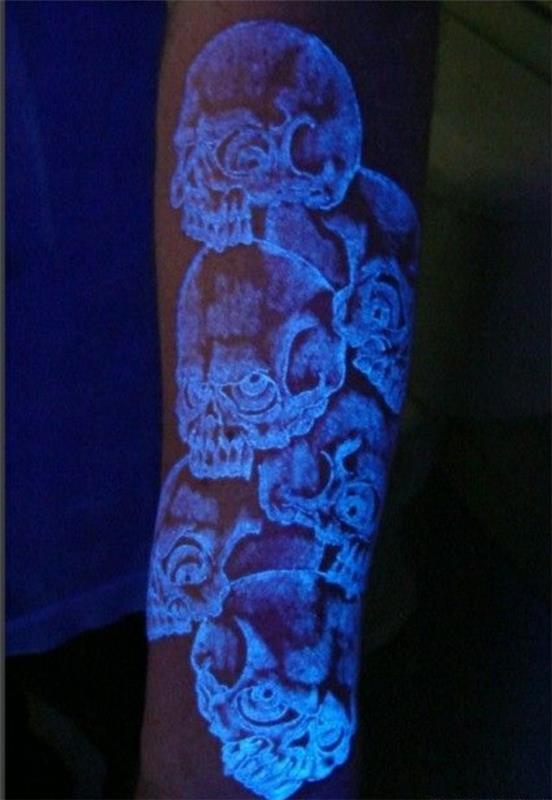 τατουάζ UV κρανίο τατουάζ