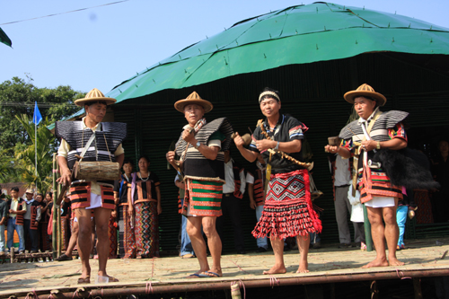 Monpa Sherdukpen'in Losar'ı