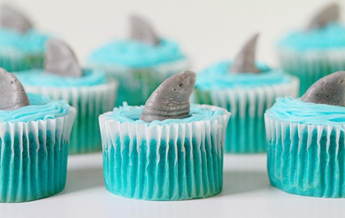cupcake deco ιδέες καρχαρία πτερύγιο σχεδιασμός διακοσμήσεις τραπέζι πάρτι