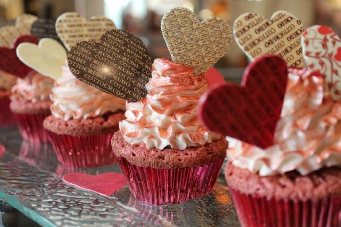 ιδέες για cupcake deco διακοσμήσεις τραπέζι γιορτής του Αγίου Βαλεντίνου καρδιές