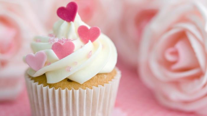 cupcake deco muffins γαμήλιες καρδιές κρέμα