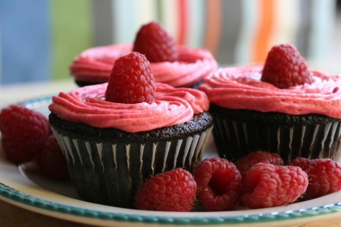 cupcake deco muffins ιδέες σμέουρα κρέμα σοκολάτας συνταγή κέικ