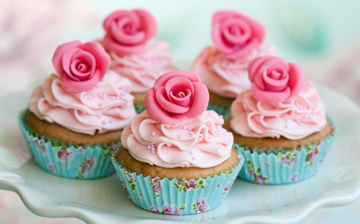 cupcake deco muffins τριαντάφυλλα ζάχαρη πασπαλίζει vintage ιδέες